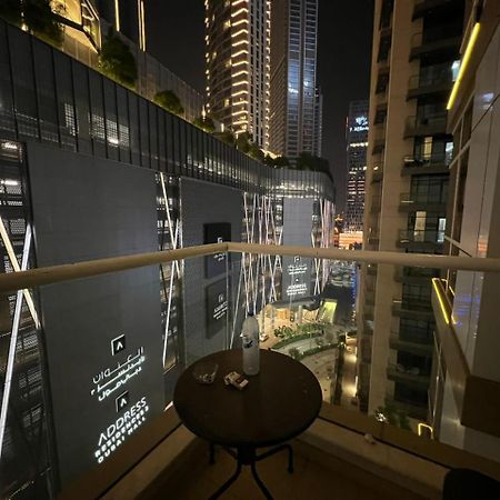 Downtown Holiday'S - 1 Min To Dubai Mall & Burj Khalifa Exterior foto